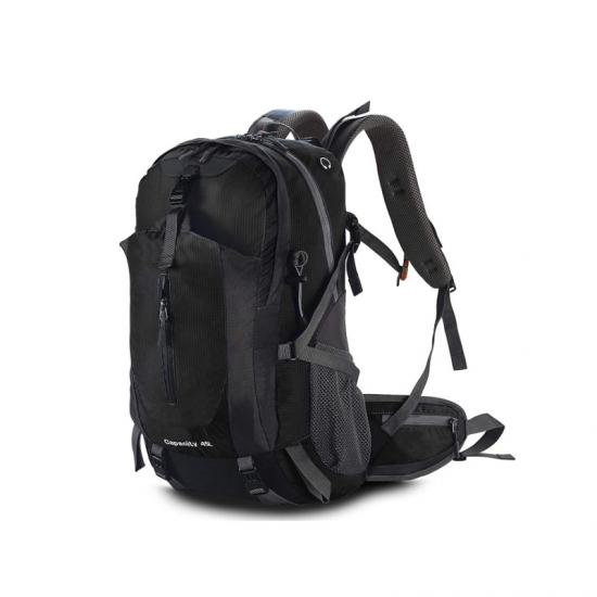 Lightweight trekking backpack